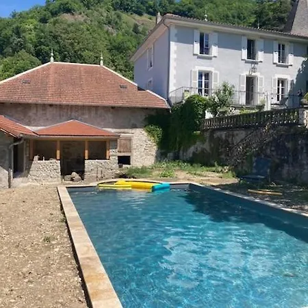 Lovely Family In Chartreuse Mountains * Voreppe